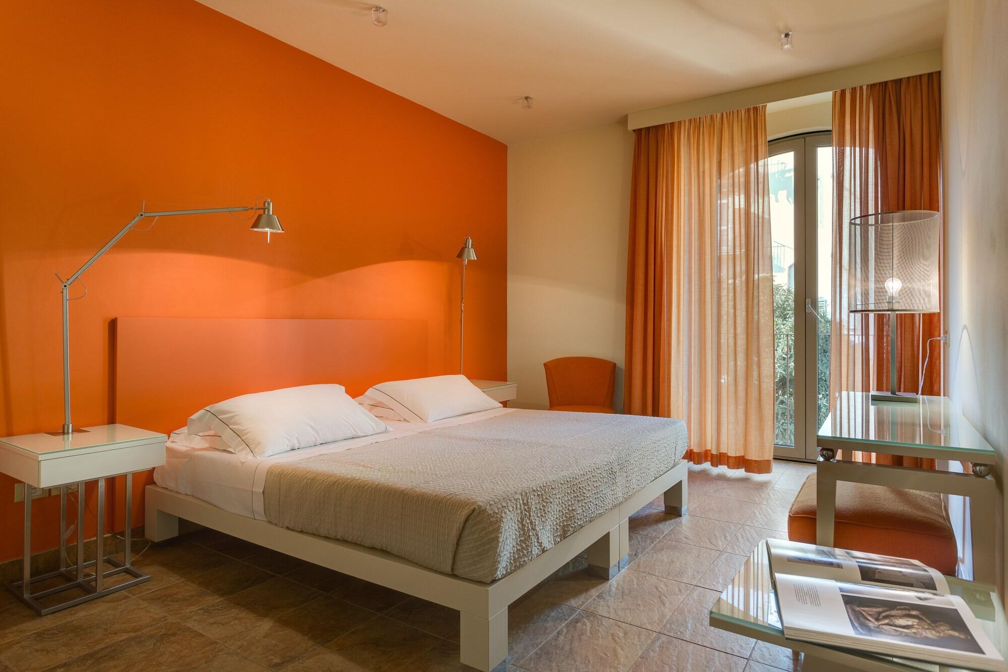 Popartment Aparthotel Флоренция Екстериор снимка