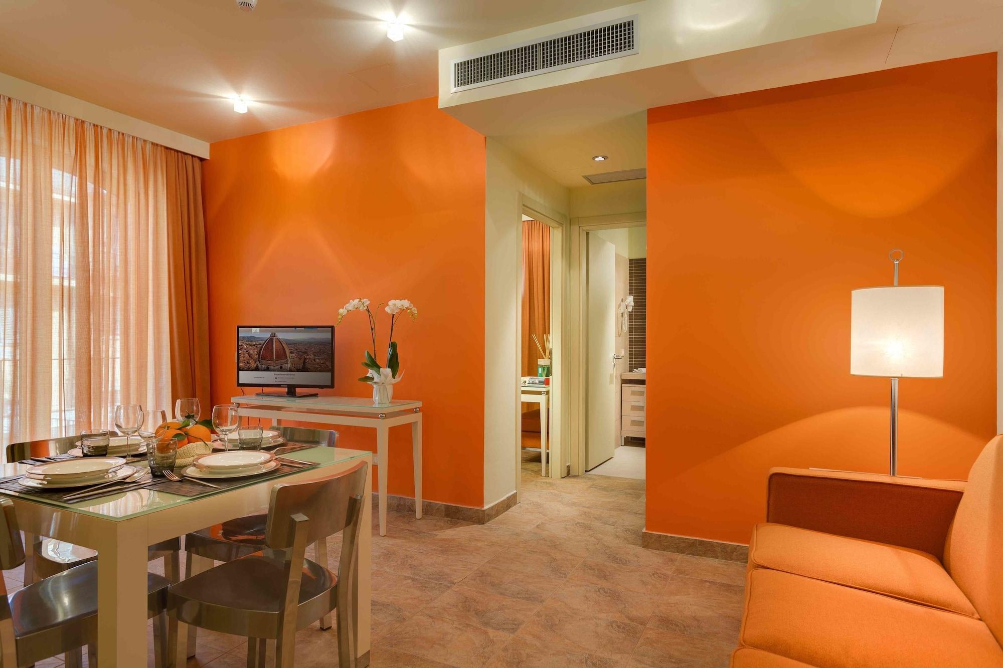 Popartment Aparthotel Флоренция Екстериор снимка