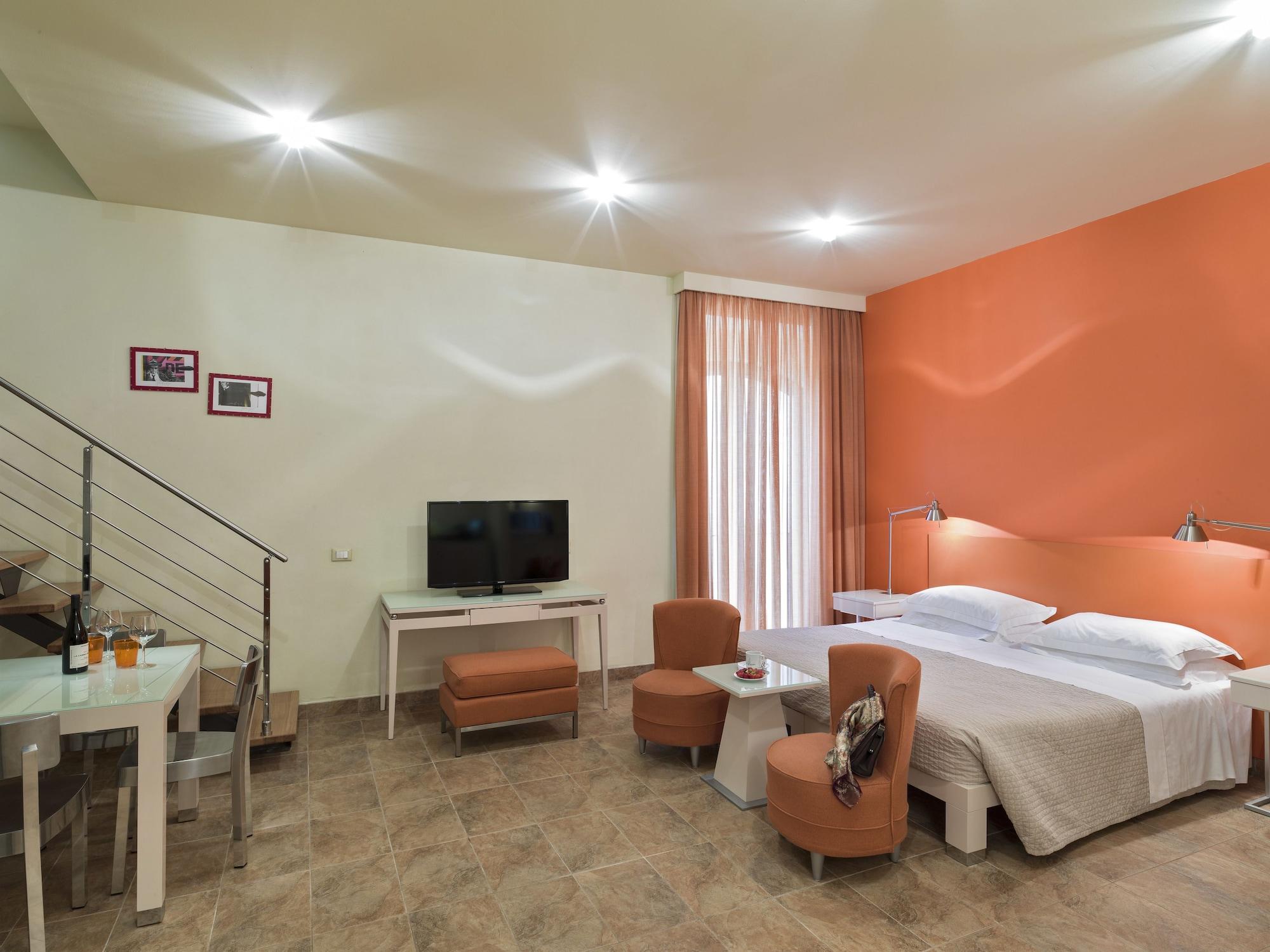 Popartment Aparthotel Флоренция Екстериор снимка