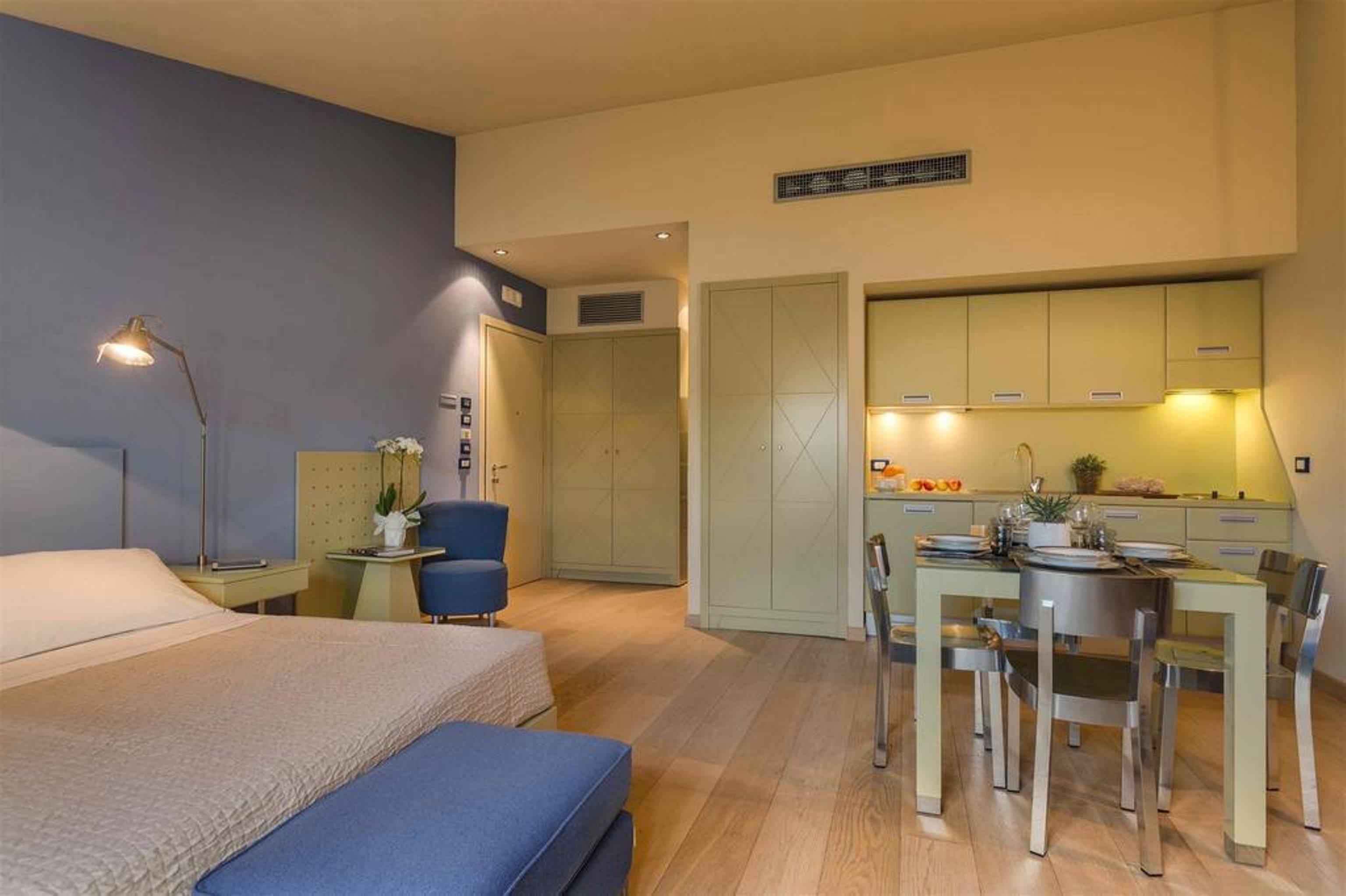 Popartment Aparthotel Флоренция Екстериор снимка