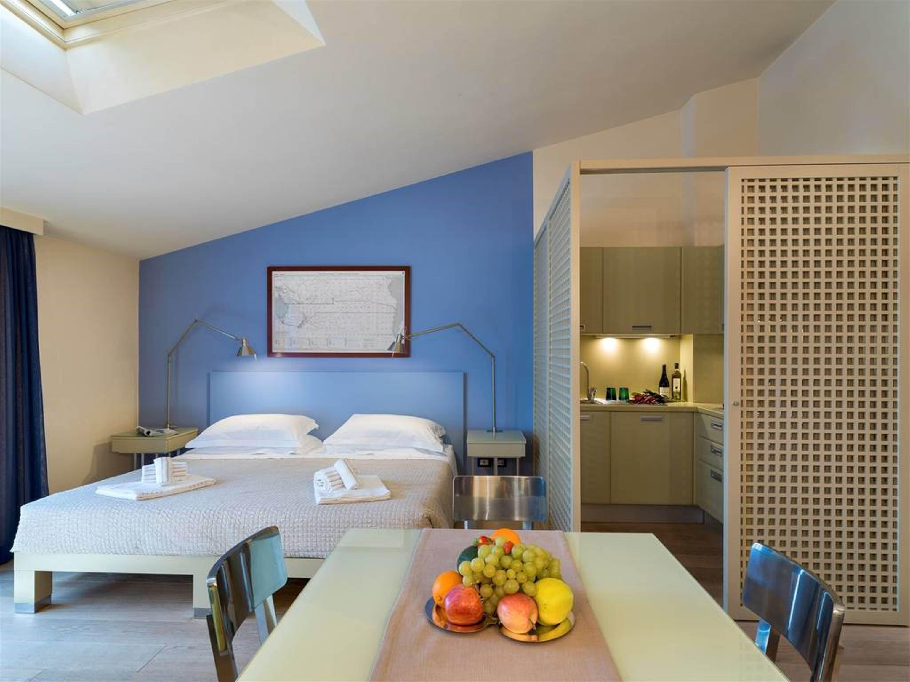 Popartment Aparthotel Флоренция Екстериор снимка
