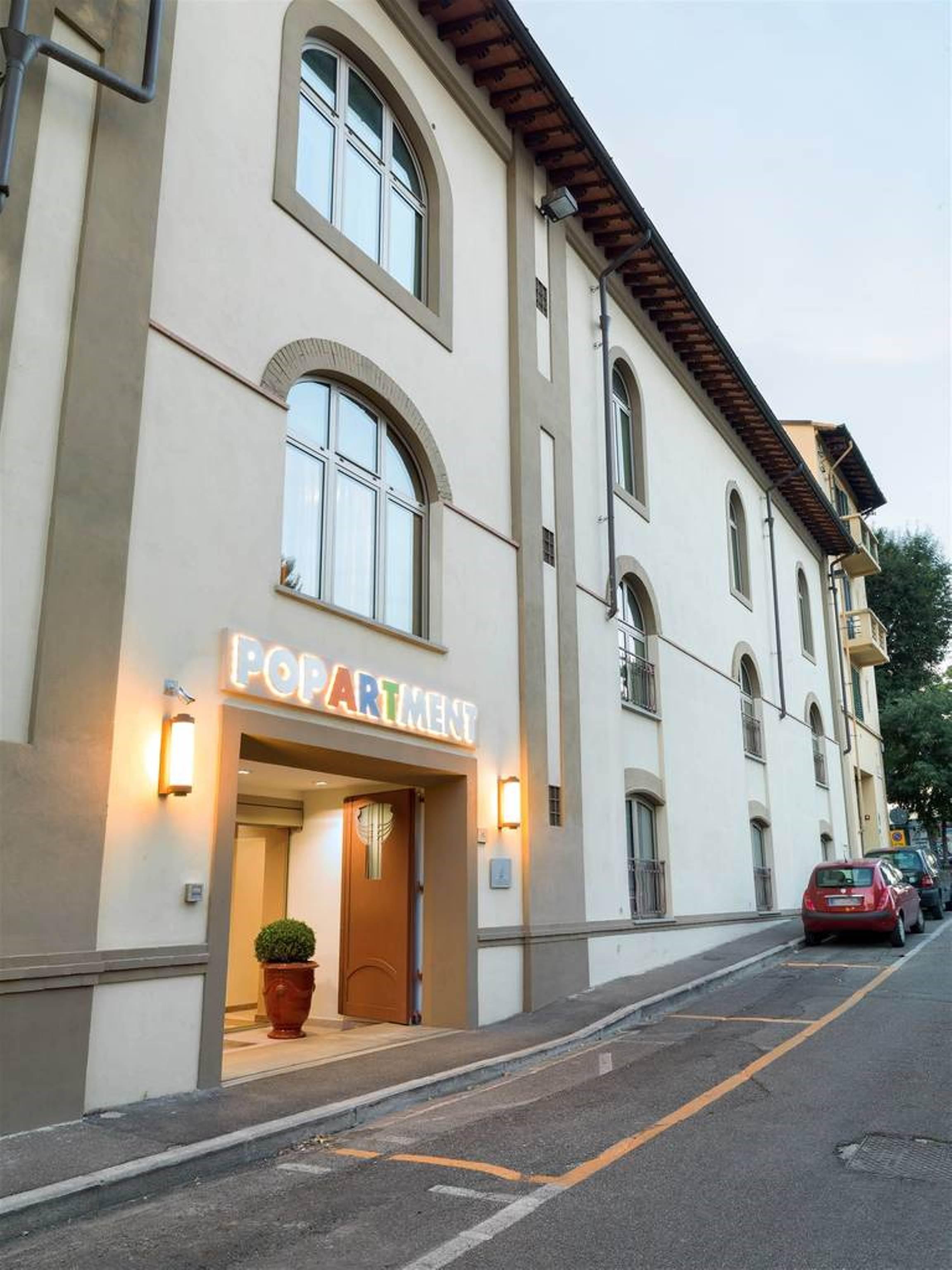 Popartment Aparthotel Флоренция Екстериор снимка