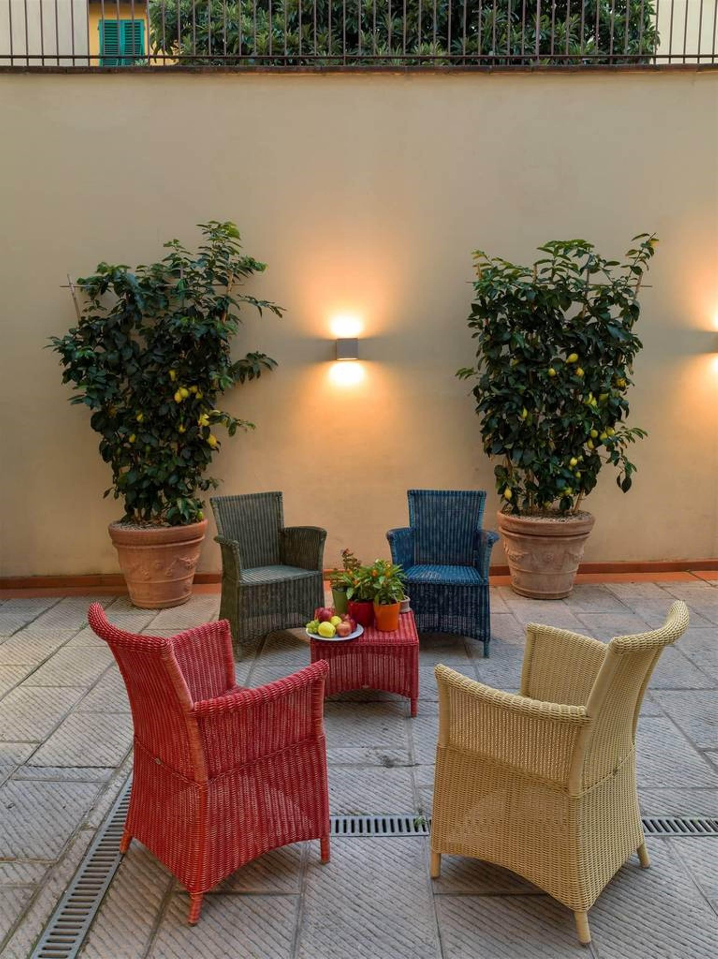 Popartment Aparthotel Флоренция Екстериор снимка
